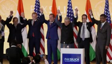 ‘ചരിത്ര നിമിഷം’; ‘പാക്‌സ് സിലിക്ക’ എഐ പ്രഖ്യാപനത്തിൽ ഇന്ത്യ–അമേരിക്ക ഒപ്പുവെച്ചു