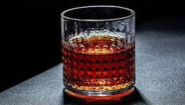 സർക്കാർ ബ്രാണ്ടിയുടെ പേരിൽ  മാറ്റം; മലബാർ മിസ്റ്ററി  ‘മിന്നൽ മാജിക്’എന്നാക്കി