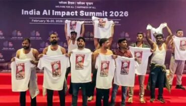 എഐ ഉച്ചകോടിയിലെ യൂത്ത് കോൺഗ്രസിന്റെ അർദ്ധനഗ്ന പ്രതിഷേധം; ജെൻസി കലാപം ലക്ഷ്യമിട്ടുള്ള ഗൂഢാലോചനയെന്ന് പോലീസ്, പ്രതികൾ കസ്റ്റഡിയിൽ