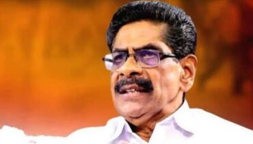 നിയമസഭാ തെരഞ്ഞെടുപ്പിൽ കണ്ണൂരിൽ മത്സരിക്കണമെന്ന് നേതൃത്വം: പ്രതികരിക്കാതെ മുല്ലപ്പള്ളി രാമചന്ദ്രൻ