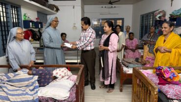 ഫോമാ സെൻട്രൽ റീജിയൻ ചാരിറ്റി പ്രവർത്തനങ്ങളുടെ ഭാഗമായി എയർ ബെഡുകൾ സംഭാവന ചെയ്തു