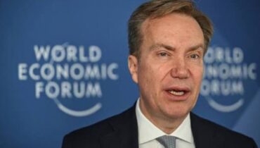 എപ്സ്റ്റീനുമായുള്ള ബന്ധത്തെക്കുറിച്ചുള്ള വിമർശനങ്ങൾക്കിടെ വേൾഡ് ഇക്കണോമിക് ഫോറം സിഇഒ ബോർജ് ബ്രെൻഡെ രാജിവച്ചു