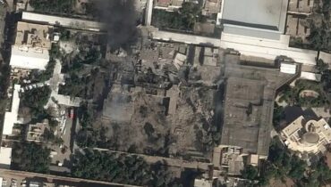 ഇസ്രയേൽ-യുഎസ് സംയുക്ത ആക്രമണം; ഖമനേയിയുടെ കൊട്ടാരം  തകർന്നതായി റിപ്പോർട്ട്, ദൃശ്യങ്ങൾ പുറത്ത്