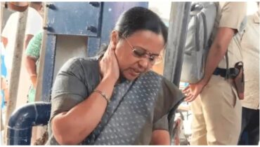 പുലർച്ചെ പരിയാരം വിട്ട വീണ ജോർജ് തിരുവനന്തപുരം മെഡിക്കൽ കോളേജിൽ ഇതുവരെയും എത്തിയില്ല, ആരോഗ്യമന്ത്രി എവിടെയന്ന ചോദ്യവുമായി കെഎസ്‍യു