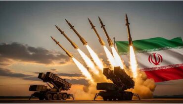 ഇസ്രയേലിൽ മിസൈൽ മഴ, അതിശക്ത പ്രത്യാക്രമണം ആരംഭിച്ച് ഇറാൻ, ഇസ്രയേലിലെങ്ങും അപായ സൈറണുകൾ മുഴങ്ങുന്നു, അടിയന്തരാവസ്ഥ; പശ്ചിമേഷ്യയിൽ യുദ്ധഭീതി ശക്തം