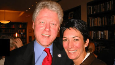 ക്ലിൻ്റൺ ഗ്ലോബൽ ഇനിഷ്യേറ്റീവ് ആരംഭിക്കാൻ  ഗിസ്ലെയ്ൻ മാക്സ്വെൽ സഹായിച്ചോ? 1 മില്യൺ ഡോളർ ധനസഹായത്തെക്കുറിച്ച് ഇ-മെയിലിൽ, പണം നൽകിയത് എപ്സ്റ്റീൻ?