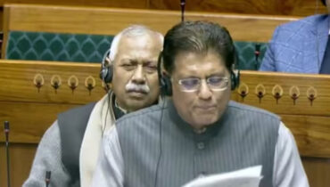 ഇന്ത്യ-യുഎസ് വ്യാപാര കരാറിൽ പാർലമെൻ്റ്  ഇന്നും പ്രക്ഷുബ്ദം; കൃഷി, ക്ഷീര മേഖലകളുടെ താൽപ്പര്യങ്ങൾ പൂർണ്ണമായും സംരക്ഷിച്ചിട്ടുണ്ടെന്ന് പീയുഷ് ഗോയൽ, പ്രസംഗം തടസ്സപ്പെടുത്തി പ്രതിപക്ഷം 