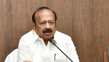 ‘ഉത്തരേന്ത്യക്കാർ പാനി പുരി വിൽക്കാൻ വരുന്നു, ഹിന്ദി മാത്രമേ അറിയൂ, നമ്മുടെ കുട്ടികൾ അമേരിക്കയിലും ലണ്ടനിലുമൊക്കെ പോയി കോടിക്കണക്കിന് രൂപ സമ്പാദിക്കുന്നു”- വിവാദത്തിന് തിരികൊളുത്തി തമിഴ്നാട് മന്ത്രി