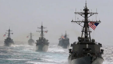 കരീബിയൻ കടലിൽ 2 യുഎസ് നാവികസേനാ കപ്പലുകൾ കൂട്ടിയിടിച്ച് അപകടം; രണ്ട് നാവികർക്ക് പരുക്ക്