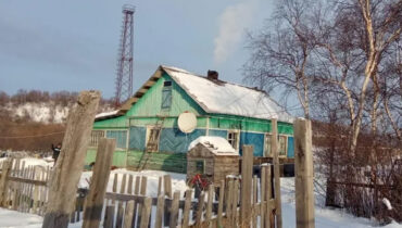 യുക്രെയ്ൻ യുദ്ധത്തിൽ ഭൂരിഭാഗം പുരുഷന്മാരെയും നഷ്ടപ്പെട്ട സെഡങ്കയുടെ നിലവിളി ആര് കേൾക്കുന്നു ? ഒറ്റപ്പെടലിൻ്റെ വേദനയിൽ ഒട്ടേറെ സ്ത്രീകൾ, ഇത് കണ്ണീർക്കഥ പറയുന്ന റഷ്യൻ ഗ്രാമം