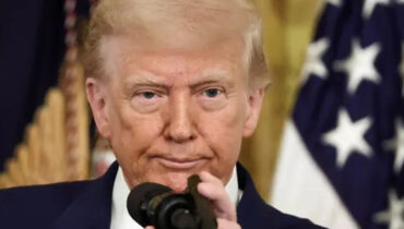 ഇറാനിൽ ഭരണമാറ്റം ഉണ്ടാകുന്നത് “സംഭവിക്കാവുന്ന ഏറ്റവും നല്ല കാര്യമായിരിക്കും” – ട്രംപ്, ലോകത്തിലെ ഏറ്റവും വലിയ വിമാനവാഹിനിക്കപ്പൽ പശ്ചിമേഷ്യയിലേക്ക്