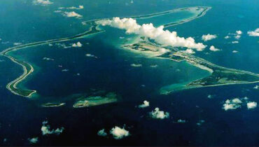 ഇന്ത്യൻ മഹാസമുദ്രത്തിലും യുദ്ധഭീതി; ഡീഗോ ഗാർഷ്യയിലെ യുഎസ്-യുകെ സൈനിക താവളത്തിന് നേരെ ഇറാൻ്റെ മിസൈൽ ആക്രമണം