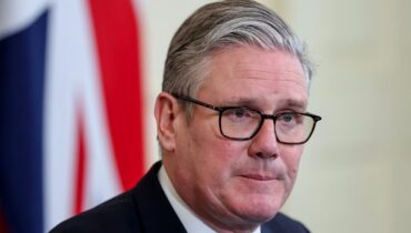 ചർച്ചകളെ സ്വാഗതം ചെയ്തു സ്റ്റാർമർ, പക്ഷേ…; പശ്ചിമേഷ്യൻ യുദ്ധം നീണ്ടുനിന്നേക്കാം; അതിജാഗ്രത വേണമെന്ന് ബ്രിട്ടീഷ് പ്രധാനമന്ത്രി