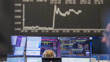 യുദ്ധഭീതി ഒഴിയുന്നു; ആശ്വാസക്കുതിപ്പുമായി ആഗോള വിപണികൾ, അസംസ്‌കൃത എണ്ണവിലയിൽ വൻ ഇടിവ്