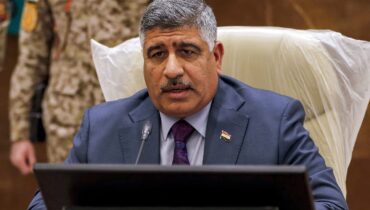 അമേരിക്കൻ എംബസി പ്രതിനിധിയെ വിളിച്ചുവരുത്തി ഇറാഖ്, 7 സൈനികർ കൊല്ലപ്പെട്ട സംഭവം ആശങ്ക; രാജ്യത്തിന് കനത്ത പ്രതിഷേധം