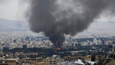 മധ്യസ്ഥ രാജ്യമായ ഒമാനെതിരെയും ആക്രമണം അഴിച്ച് വിട്ട്  ഇറാൻ; കനത്ത ജാഗ്രതയിൽ ഗൾഫ് മേഖല, ആറ് രാജ്യങ്ങളിൽ ഡ്രോൺ വർഷം