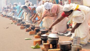 പണ്ടാര അടുപ്പിലേക്ക് അഗ്നി പകർന്ന് ആറ്റുകാൽ പൊങ്കാലയ്ക്ക് തുടക്കമായി; ലക്ഷക്കണക്കിന് അടുപ്പിൽ പൊങ്കാല ഒരുങ്ങുന്നു, പൊങ്കാല കലങ്ങൾ തിളച്ചു തുടങ്ങി