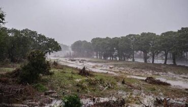 യുഎസിൽ ശക്തമായ വെള്ളപ്പൊക്കം, ആലിപ്പഴമഴ, കൊടുങ്കാറ്റ് എന്നിവയ്ക്ക് സാധ്യതയെന്ന് മുന്നറിയിപ്പ്; ഒരുക്കങ്ങൾ സജ്ജം