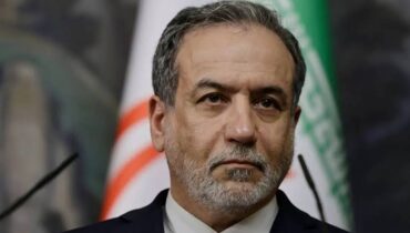 ‘വൈറ്റ് ഹൗസ് ഇപ്പോൾ ഇന്ത്യയോട് യാചിക്കുന്നു’: റഷ്യൻ എണ്ണയോടുള്ള യുഎസ് നിലപാടിനെ പരിഹസിച്ച് ഇറാൻ വിദേശകാര്യ മന്ത്രി അരാഗ്ചി