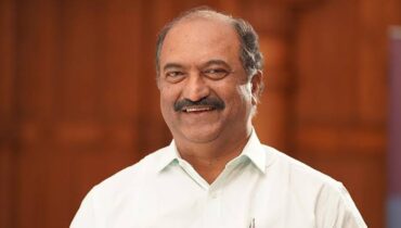 കോൺഗ്രസിലെ സീറ്റ് തർക്കങ്ങളെ  ട്രോളി കെ എൻ ബാലഗോപാൽ; പരസ്പരം തോൽപ്പിക്കാൻ നിൽക്കുന്ന ഇവർ നിയമസഭയിൽ ചെന്നാലും അടി ആയിരിക്കും