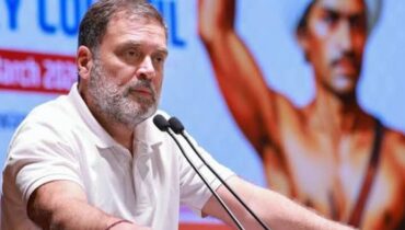 “പണപ്പെരുപ്പം വരുന്നു”: മോദി സർക്കാരിന് ദിശാബോധമില്ല, രൂപയുടെ ഇടിവ് ചൂണ്ടിക്കാട്ടി രാഹുൽ ഗാന്ധി