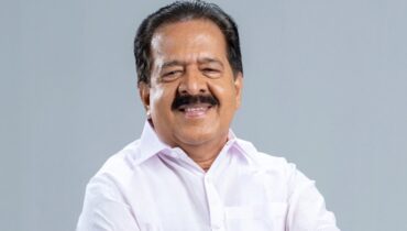 യുഡിഎഫിൽ  മുഖ്യമന്ത്രി രമേശ് ചെന്നിത്തല തന്നെ; പരസ്യ പിന്തുണയുമായി പി ജെ കുര്യൻ