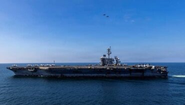 മുന്നറിയിപ്പിന് പിന്നാലെ യു.എസ്. യുദ്ധക്കപ്പലിനെതിരെ ഇറാന്റെ മിസൈൽ ആക്രമണം