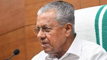 വിവാദങ്ങള്‍ക്കിടെ ചെറ്റത്തരം എന്ന പദപ്രയോഗം വീണ്ടും ആവര്‍ത്തിച്ച് മുഖ്യമന്ത്രി; ചില്ലറ വോട്ടിന് വേണ്ടി രാഷ്ട്രീയ ചെറ്റത്തരം കാണിക്കുന്ന പതിവ് ഞങ്ങള്‍ക്കില്ല