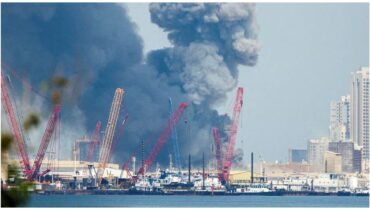 ഒമാൻ തീരത്ത് സുൽത്താൻ ഖാബൂസ് തുറമുഖത്ത് ഇറാന്റെ ഡ്രോൺ ബോട്ട് ആക്രമണം, കപ്പൽ തകർന്ന് ഒരു ഇന്ത്യക്കാരൻ കൊല്ലപ്പെട്ടു