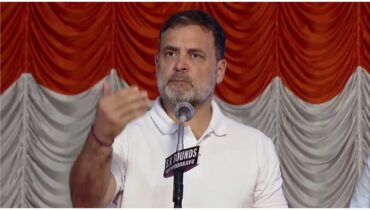 സ്ത്രീകൾക്ക് സൗജന്യ ബസ് യാത്ര, കേരളത്തിൽ 3000 രൂപ ക്ഷേമ പെൻഷൻ; 25 ലക്ഷം ഉമ്മൻ ചാണ്ടി ആരോഗ്യ ഇൻഷുറൻസ്, 5 ഗ്യാരന്റി പ്രഖ്യാപിച്ച് രാഹുൽ