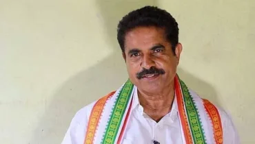 കോന്നിയിൽ എന്ത് സംഭവിച്ചാലും താൻ ഉത്തരവാദി ആയിരിക്കില്ല; എനിക്കും വേണം സീറ്റ്, നിലപാട് കടുപ്പിച്ച് അടൂർ പ്രകാശ്