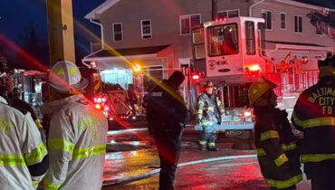 ബാൾട്ടിമോർ നഗരത്തെ നടുക്കി വൻ അഗ്നിബാധ; ഗ്യാസ് പൈപ്പ് ലൈനിൽ നിന്ന് തീ പടർന്നതായി സൂചന, വാതക ചോർച്ചയും രാസവസ്തുക്കളുടെ സാന്നിധ്യവും ആശങ്ക പരത്തുന്നു