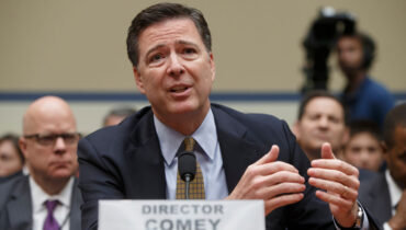 ട്രംപിനെതിരായ അന്വേഷണം: മുൻ എഫ്.ബി.ഐ ഡയറക്ടർ ജെയിംസ് കോമിക്ക് സമൻസ്