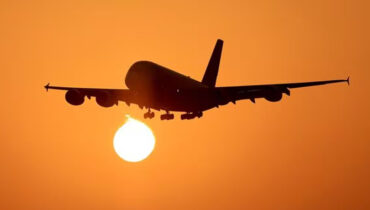 ഇറാനിൽ നിന്നുള്ള മിസൈൽ-ഡ്രോൺ ഭീഷണി: യുഎഇ വ്യോമാതിർത്തി താൽക്കാലികമായി അടച്ചു