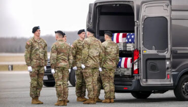 ഇറാൻ യുദ്ധം: സൗദി അറേബ്യയിൽ പരുക്കേറ്റ ഏഴാമത്തെ യുഎസ് സൈനികനും മരിച്ചു, മേഖലയിൽ ആശങ്ക തുടരുന്നു