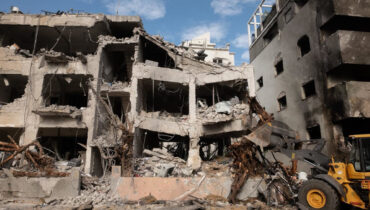 ഇറാൻ്റെ തിരിച്ചടിയിൽ ഇസ്രയേലിൽ 10 മരണം, 200-ലധികം പേർക്ക് പരുക്ക്