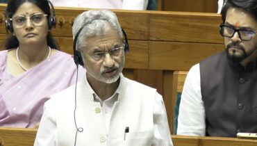 പശ്ചിമേഷ്യയിലെ യുദ്ധം ഇന്ത്യയ്ക്ക് വെല്ലുവിളി, ഊർജ്ജ മേഖലയിൽ പ്രതിസന്ധിയുണ്ടാകാം, വിതരണ ശൃംഖല തകരാം, 67,000 ഇന്ത്യക്കാരെ നാട്ടിലെത്തിച്ചു; പാർലമെൻ്റിൽ വിദേശകാര്യമന്ത്രി