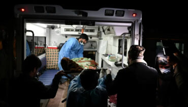 അഫ്ഗാനിലെ ആശുപത്രിയിൽ പാകിസ്താൻ്റെ മിസൈൽ വർഷം: 400 പേർ കൊല്ലപ്പെട്ടതായി റിപ്പോർട്ട്