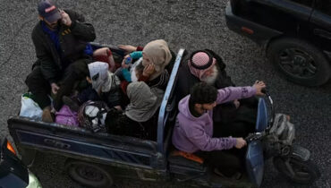 ഒരു രാത്രി കൊണ്ട് അനാഥമായി ബെയ്‌റൂട്ട് നഗരം; ഇസ്രയേലിൻ്റെ ഒഴിപ്പിക്കൽ ഉത്തരവിൽ നടുങ്ങി ലെബനൻ, വീണ്ടും യുദ്ധകാഹളം, റോഡുകളിൽ കിലോമീറ്ററുകളോളം ഗതാഗതക്കുരുക്ക്