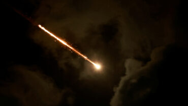 ടെൽ അവീവിലെ ഇസ്രയേൽ സൈനിക ആസ്ഥാനത്തിന് നേരെ ഹിസ്ബുള്ളയുടെ മിസൈൽ ആക്രമണം