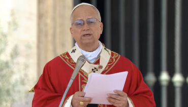 “യുദ്ധം ചെയ്യുന്നവരുടെ പ്രാർത്ഥന ദൈവം കേൾക്കില്ല; അവരുടെ കൈകൾ രക്തപങ്കിലമാണ്”: ഓശാന ഞായർ സന്ദേശവുമായി മാർപ്പാപ്പ