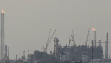 ഗൾഫ് മേഖലയിൽ യുദ്ധസമാന സാഹചര്യം: ഖത്തറിലെ എൽഎൻജി ടെർമിനലിന് നേരെ ഇറാൻ്റെ മിസൈലാക്രമണം; എംബസി ഉദ്യോഗസ്ഥരെ ഖത്തർ പുറത്താക്കി