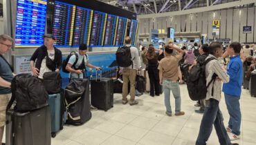 അയവില്ലാതെ ഇറാൻ സംഘർഷം: പശ്ചിമേഷ്യൻ യാത്രാമേഖലയ്ക്ക് പ്രതിദിനം 5,000 കോടിയുടെ നഷ്ടമുണ്ടാകുമെന്ന് മുന്നറിയിപ്പ്