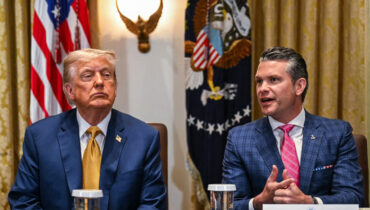 ഇറാനെതിരെ വിജയം വരെ പോരാടും; കീഴടങ്ങൽ നിബന്ധനകൾ ട്രംപ് തീരുമാനിക്കുമെന്ന് യുഎസ് പ്രതിരോധ സെക്രട്ടറി, സംഘർഷം പത്താം ദിവസത്തിലേക്ക്