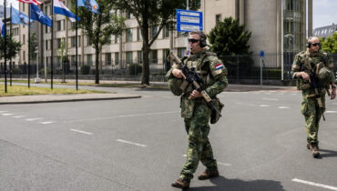 ഇറാൻ ആക്രമണത്തിന് പിന്നാലെ ന്യൂയോർക്ക്, ലോസ് ഏഞ്ചൽസ് അടക്കമുള്ള പ്രധാന നഗരങ്ങളിൽ സുരക്ഷ ശക്തമാക്കി അമേരിക്ക