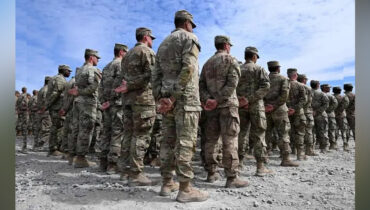 ഇറാനിൽ യുദ്ധം കടുക്കുന്നു: 140 സൈനികർക്ക് പരുക്കേറ്റതായി അമേരിക്ക; 8 പേരുടെ നില ഗുരുതരം