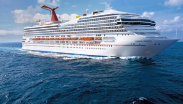 മദ്യം വിളമ്പിയത് പരിധി വിട്ട്; ലെക്കുകെട്ട് വീണ് പരുക്കേറ്റ യാത്രക്കാരിക്ക് കാർണിവൽ ക്രൂയിസ് നൽകേണ്ടത് 2.5 കോടി രൂപ!