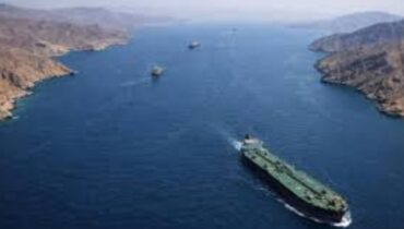 ഹോർമുസ് കടലിടുക്ക് തങ്ങളുടെ പൂർണ്ണ നിയന്ത്രണത്തിലെന്ന് ഇറാൻ; ട്രംപിന്റെ വെടിനിർത്തൽ വാദത്തെ തള്ളി ഐആർജിസി