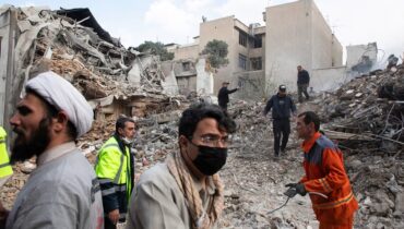 ട്രംപിന്‍റെ ഭീഷണി ഒരു വശത്ത്, ഇറാനെ തകർക്കാൻ ഇസ്രായേൽ; റെയിൽവേ പാലങ്ങളും പാതകളും തകർത്തു, കടുത്ത നീക്കങ്ങൾ