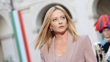 ഇസ്രായേലിനെ ഞെട്ടിച്ച് ഇറ്റലി, രണ്ട് പതിറ്റാണ്ടിലധികം പഴക്കമുള്ള പ്രതിരോധ കരാർ മരവിപ്പിച്ചു; ലബനനിലെ ആക്രമണങ്ങളിൽ കടുത്ത അതൃപ്തി